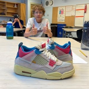 Jordan 4 guava ice size 8